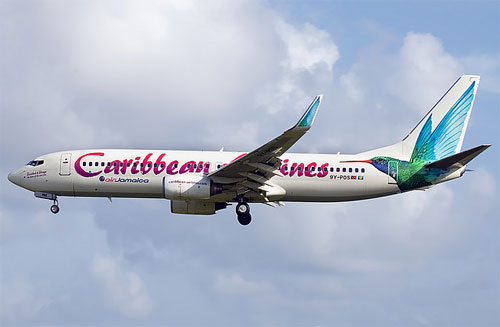 Aircraft similar to the one which crashed (Boeing 737-8BK)