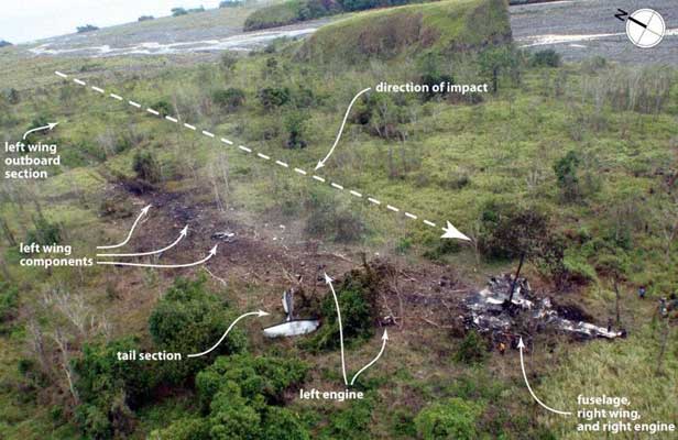 Photos du crash du Dash 8 d'Airlines PNG
