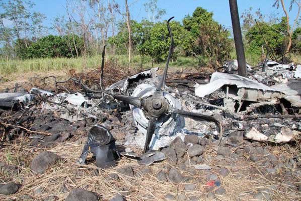 Photos du crash du Dash 8 d'Airlines PNG