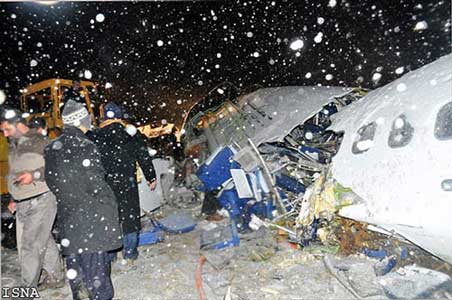 Photos du crash du Boeing 727 d'Iran Air