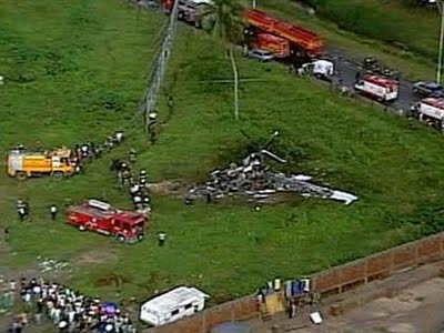 Photos of the NOAR Linhas Aéreas Let L-410 crash