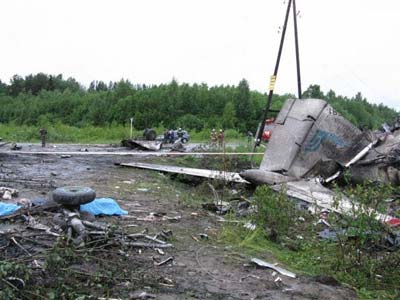 Photos du crash du Tupolev Tu-134A de RusAir