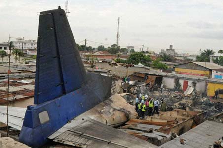 Accident d'un Antonov AN-12BP de  Trans Air Congo - Pointe Noire, Congo