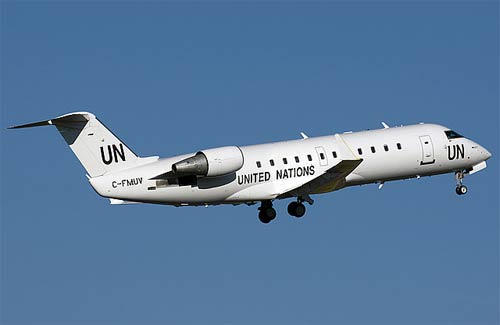 Aircraft similar to the one which crashed (Canadair CRJ-100ER)