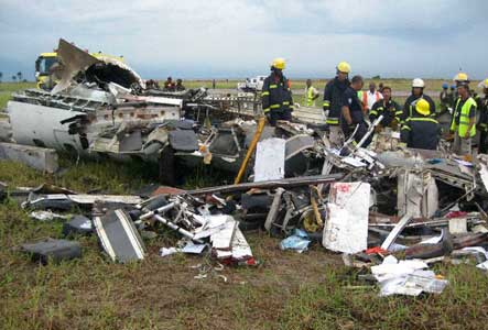 Photos du crash du Canadair CRJ-100ER d'United Nations (UN)