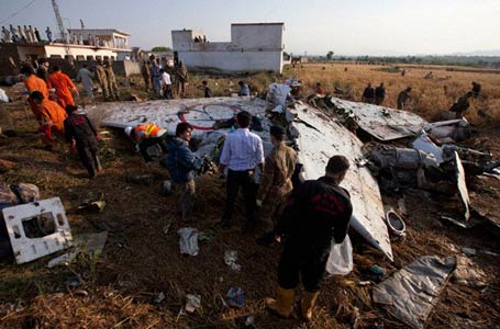 Photos of the Bhoja Air Boeing 737 crash