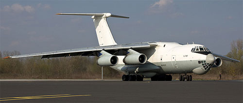 Aircraft similar to the one which crashed (Ilyushin IL-76T)