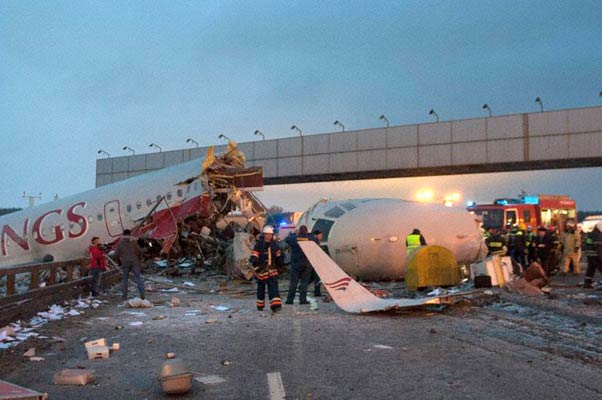 Red Wings Tupolev TU-204-100V plane crash - Moscow, Russia