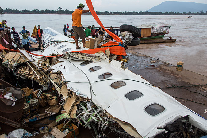 Photos du crash de l'ATR 72 de Lao Airlines