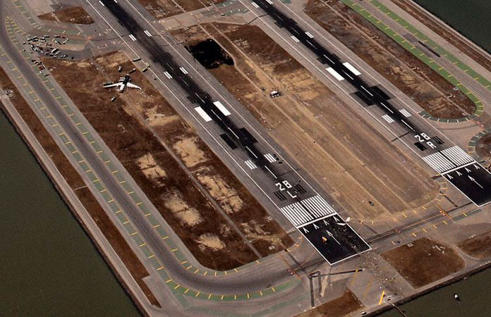 Photos du crash du Boeing 777 d'Asiana Airlines
