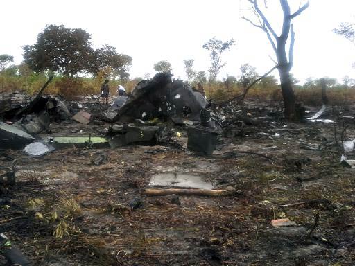Photos of the LAM - Linhas Aéreas de Moçambique Embraer 190-100AR crash