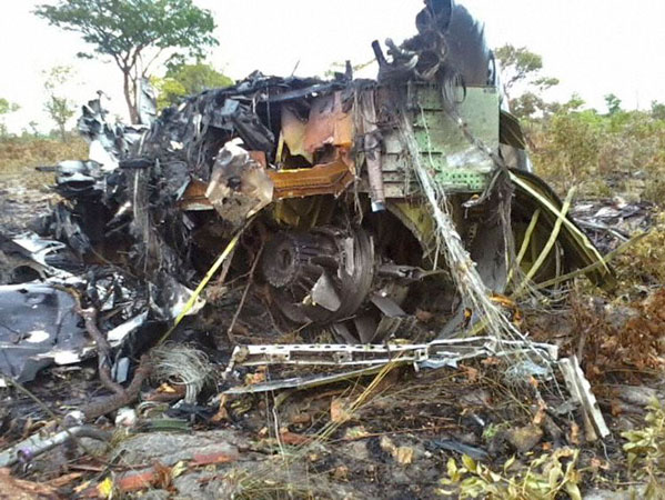Photos of the LAM - Linhas Aéreas de Moçambique Embraer 190-100AR crash