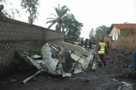 Photos du crash du Fokker F-50 de CAA