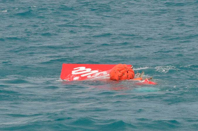 Accident d'un Airbus A320-216 d' AirAsia Indonesia - Mer de Java, Indonésie