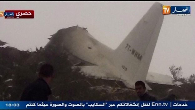 Photos du crash de l'Hercules C-130H de la Algeria - Air Force