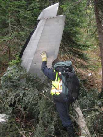 Photos of the Carson Air Swearingen 226 crash