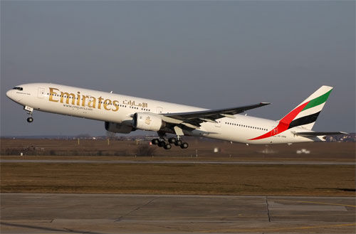 Boeing 777-31H Avion de même type que celui accidenté (Boeing 777-31H)