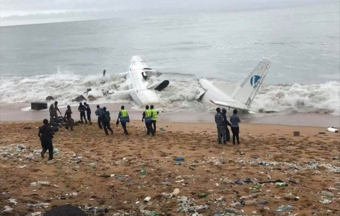 Photos du crash de l'Antonov 26 de Valan Air Cargo