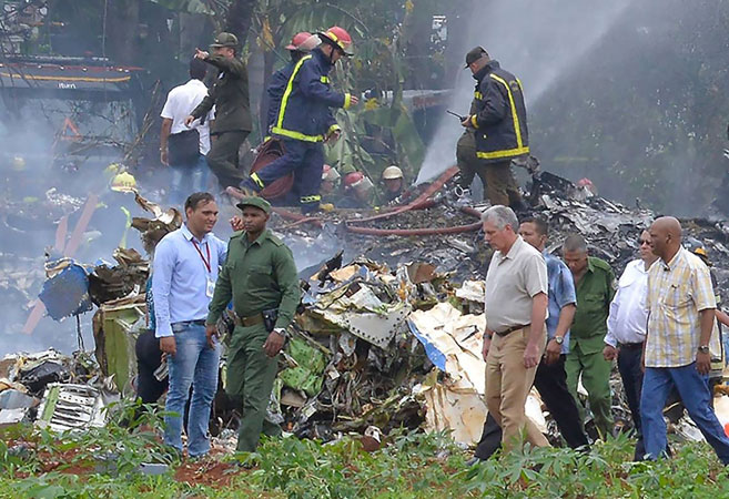 Photos of the Cubana de Aviación Boeing 737 crash