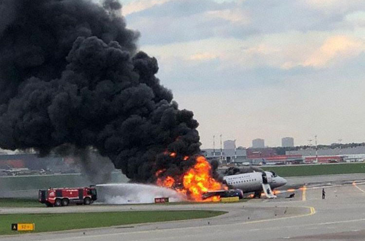 Aeroflot Sukhoi SSJ100 plane crash - Moscow, Russia