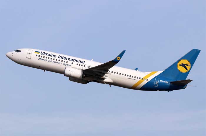 Aircraft similar to the one which crashed (Boeing 737-8KV)