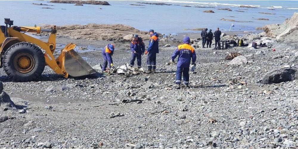 Photos du crash de l'Antonov 26B de Petropavlovsk-Kamchatka Aviation