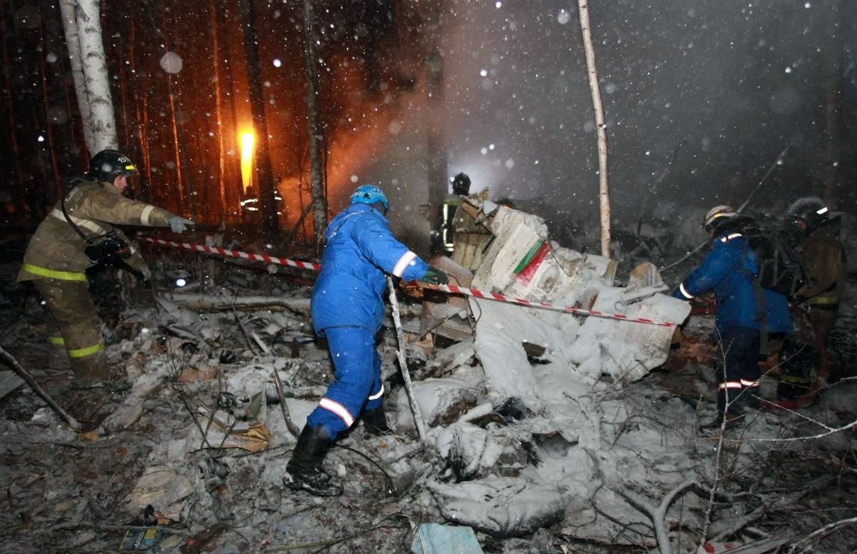 Photos du crash de l'Antonov 12BK de Grodno