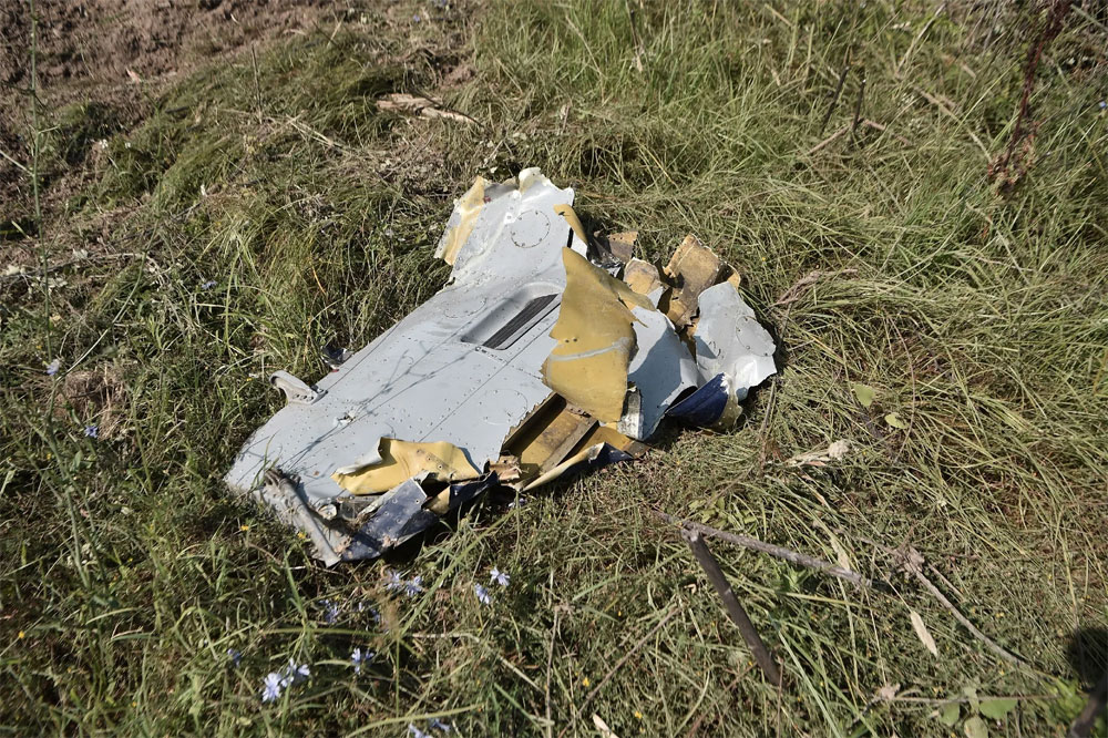 Photos of the Meridian Antonov 12BK crash