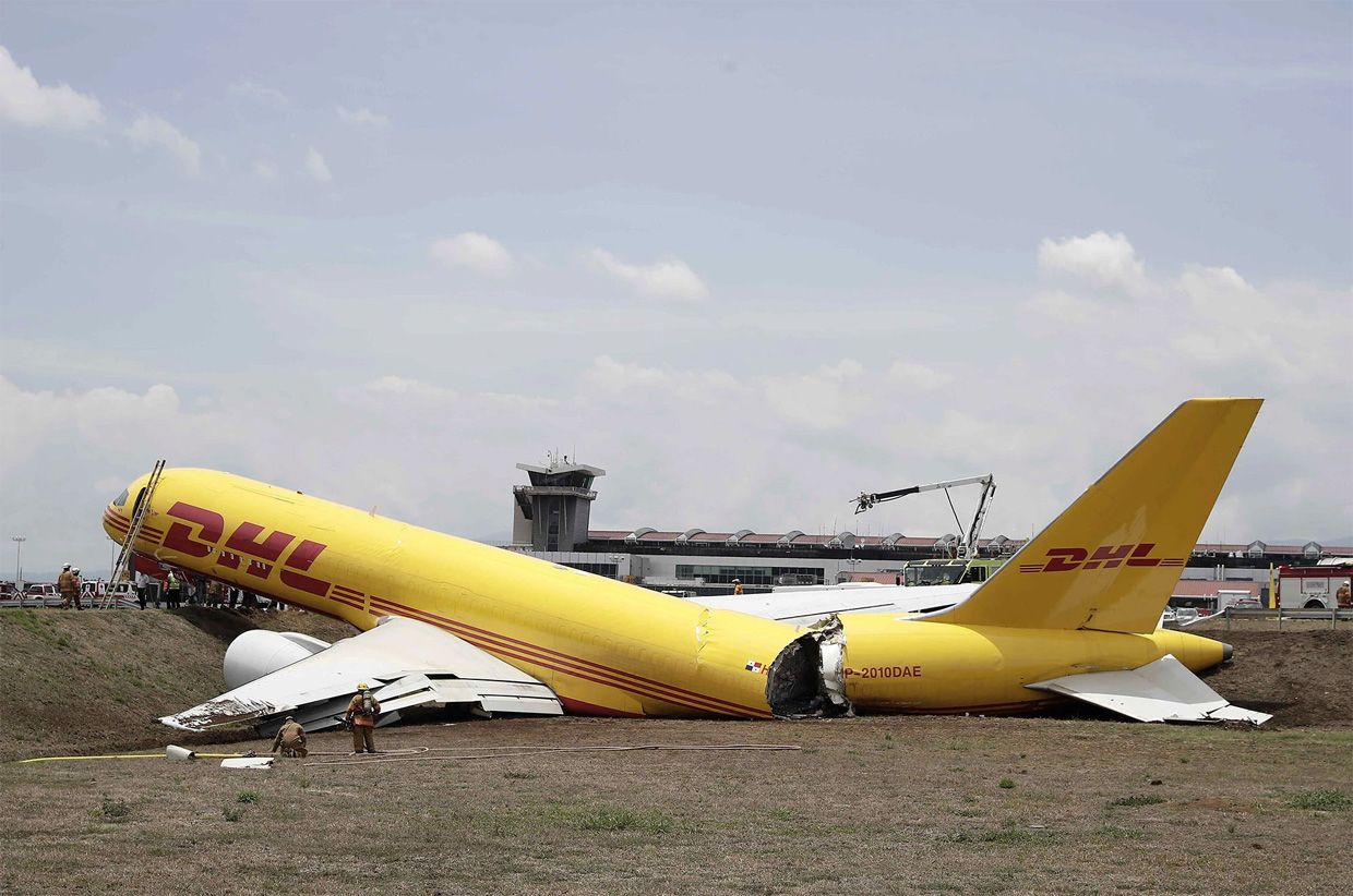 plane crashes  Aviation accidents, Crash, Aircraft