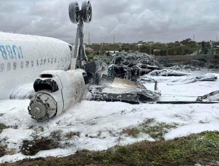 Photos du crash du Fokker F-50 de Jubba Airways