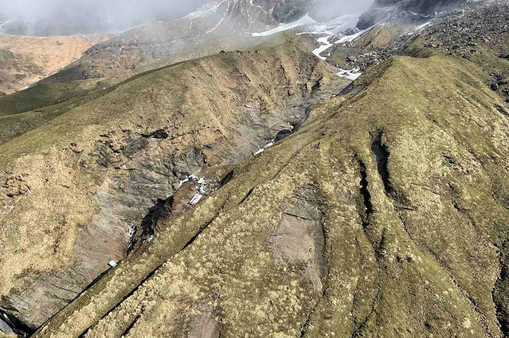 Photos of the Tara Air DHC-6 Twin Otter 300 crash