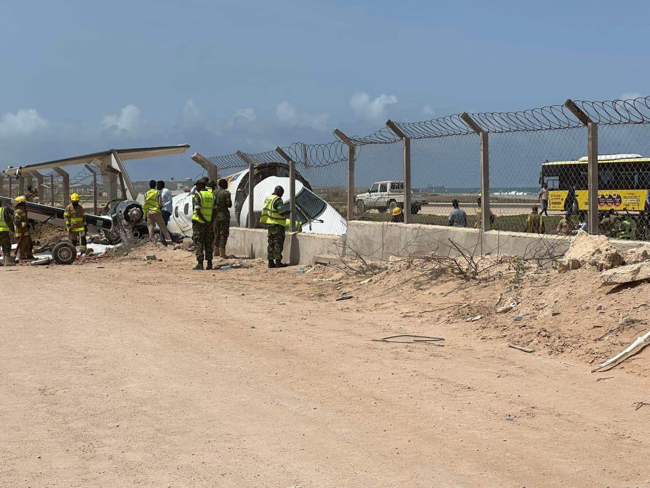 Photos du crash de l'Embraer 120 d'Halla Airlines