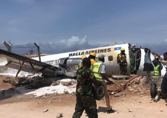 Photos du crash de l'Embraer 120 d'Halla Airlines