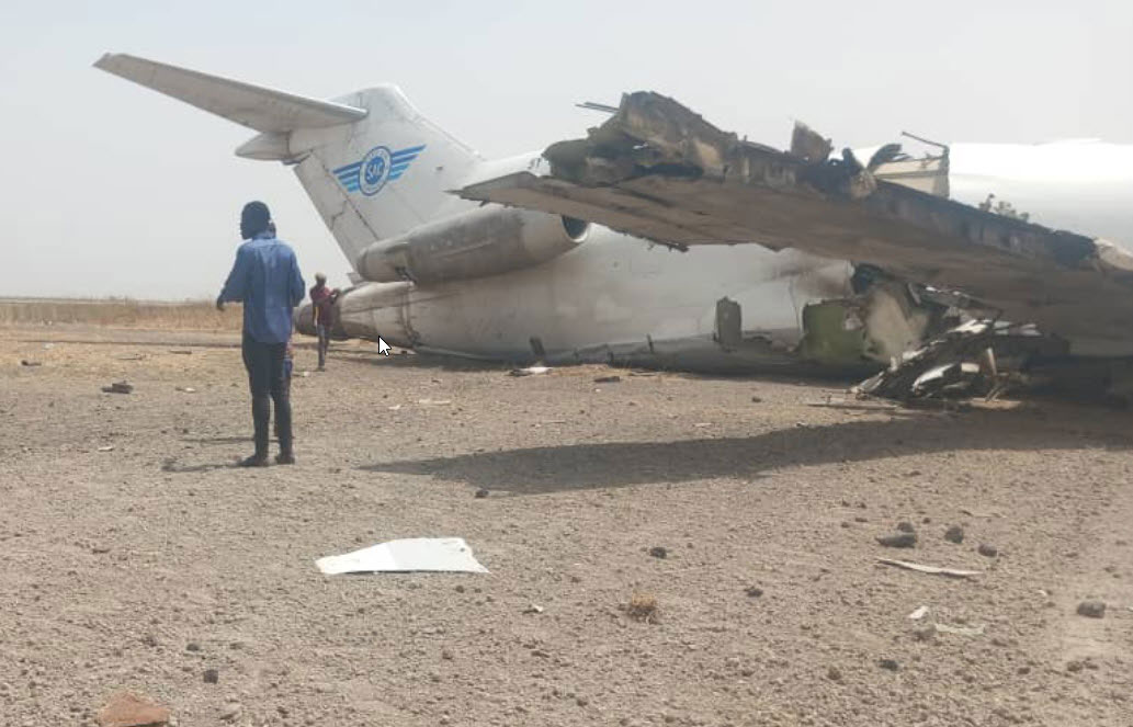 Photos du crash du Boeing 727 de Safe Air Company