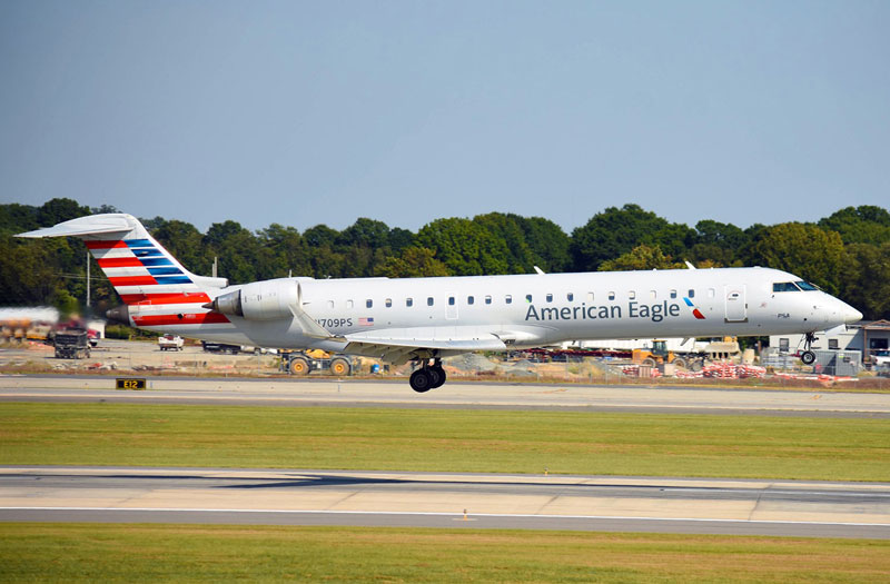 Aircraft similar to the one which crashed (Canadair CRJ-701ER)
