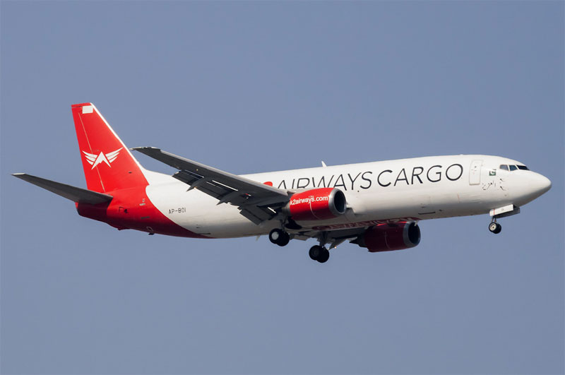 Avion de même type que celui accidenté (Boeing 737-4M0F)