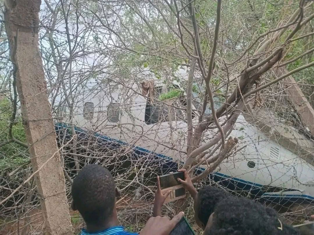 Photos of the EBB Air Embraer 120RT crash