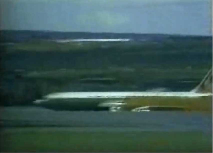 Boeing 707 hard landing and runway excursion