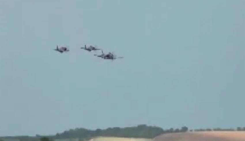 Mid-air collision at Duxford airshow: a P51 Mustang collides with a Skyraider