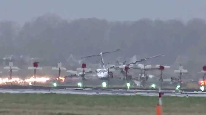 Atterrissage manqué d'un Dash 8 à Amsterdam