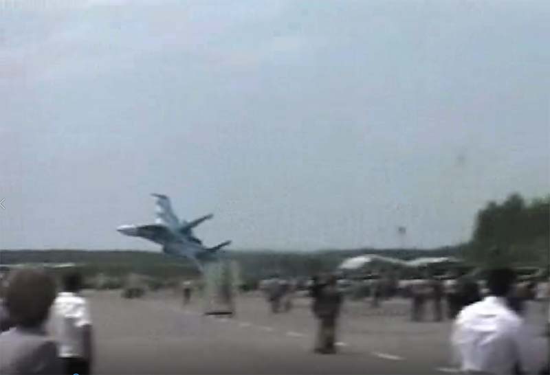 Sknyliv disaster - Su-27 crashes into crowd during an airshow