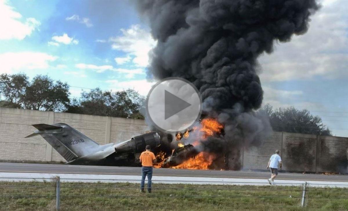 Emergency landing on Florida highway after double engine failure of Bombardier CL-600 Business Jet 