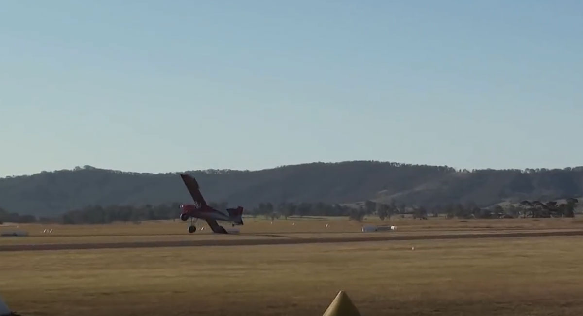Right wing stalls during very low speed landing