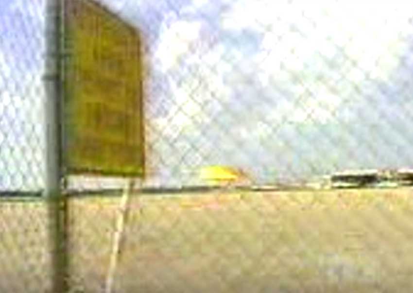 Le DC-10 de United Airline s’écrase à l’aéroport de Sioux City après la perte de tous ses circuits hydrauliques